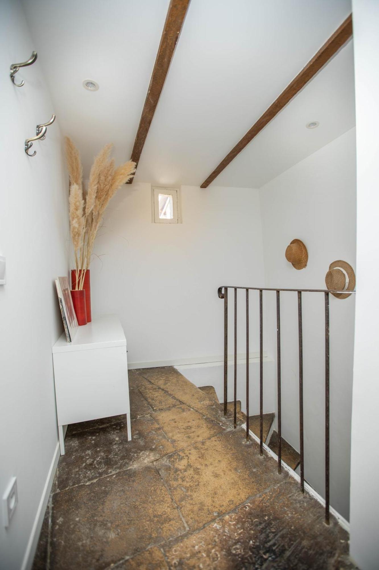 Oustaou De Betty Et Bob Bed and Breakfast Le Cailar Buitenkant foto