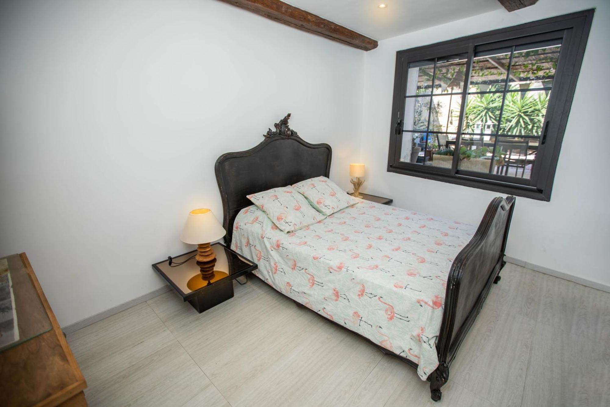 Oustaou De Betty Et Bob Bed and Breakfast Le Cailar Buitenkant foto